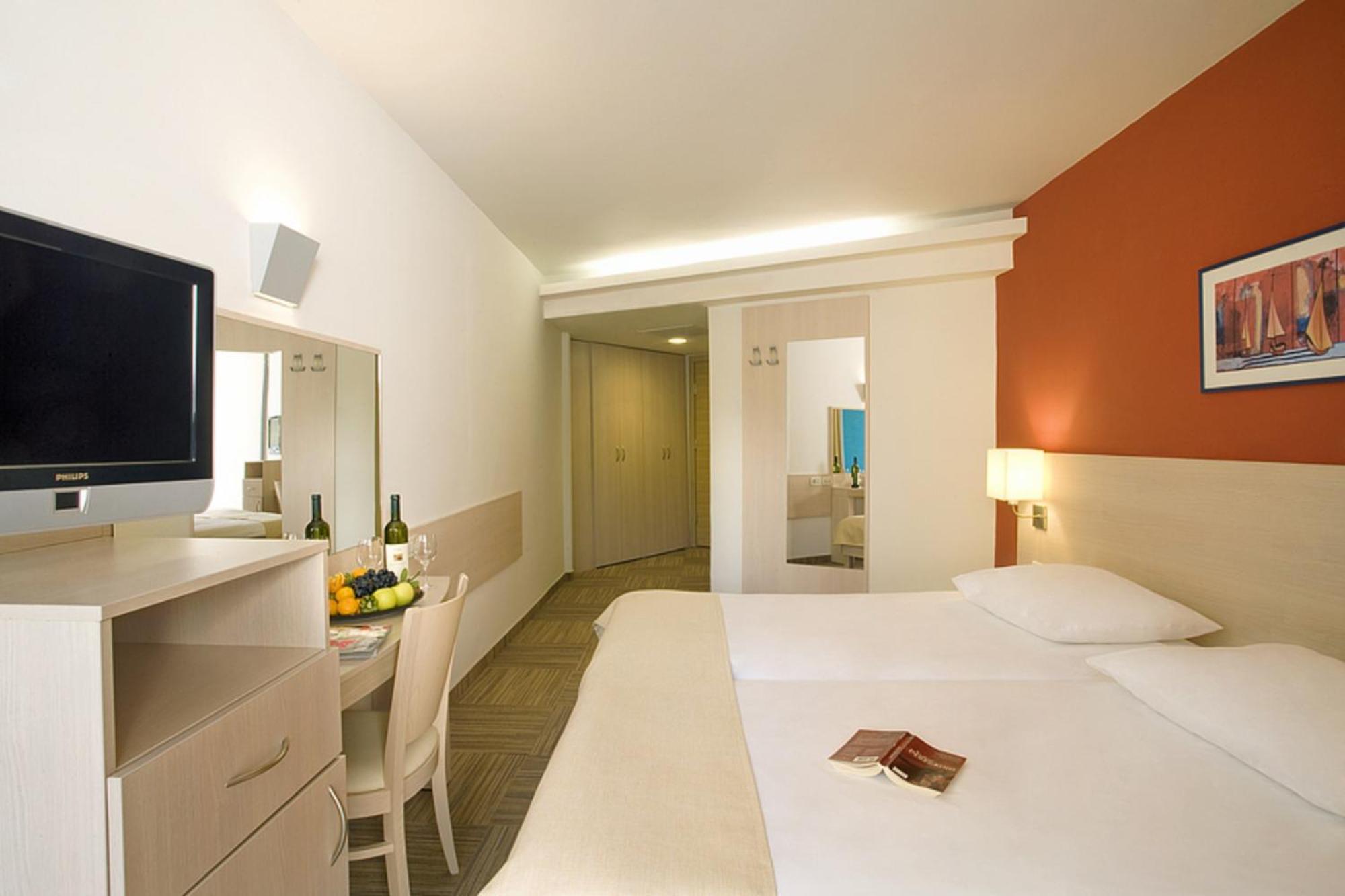 Sunny Porec By Valamar, Ex Crystal Room photo